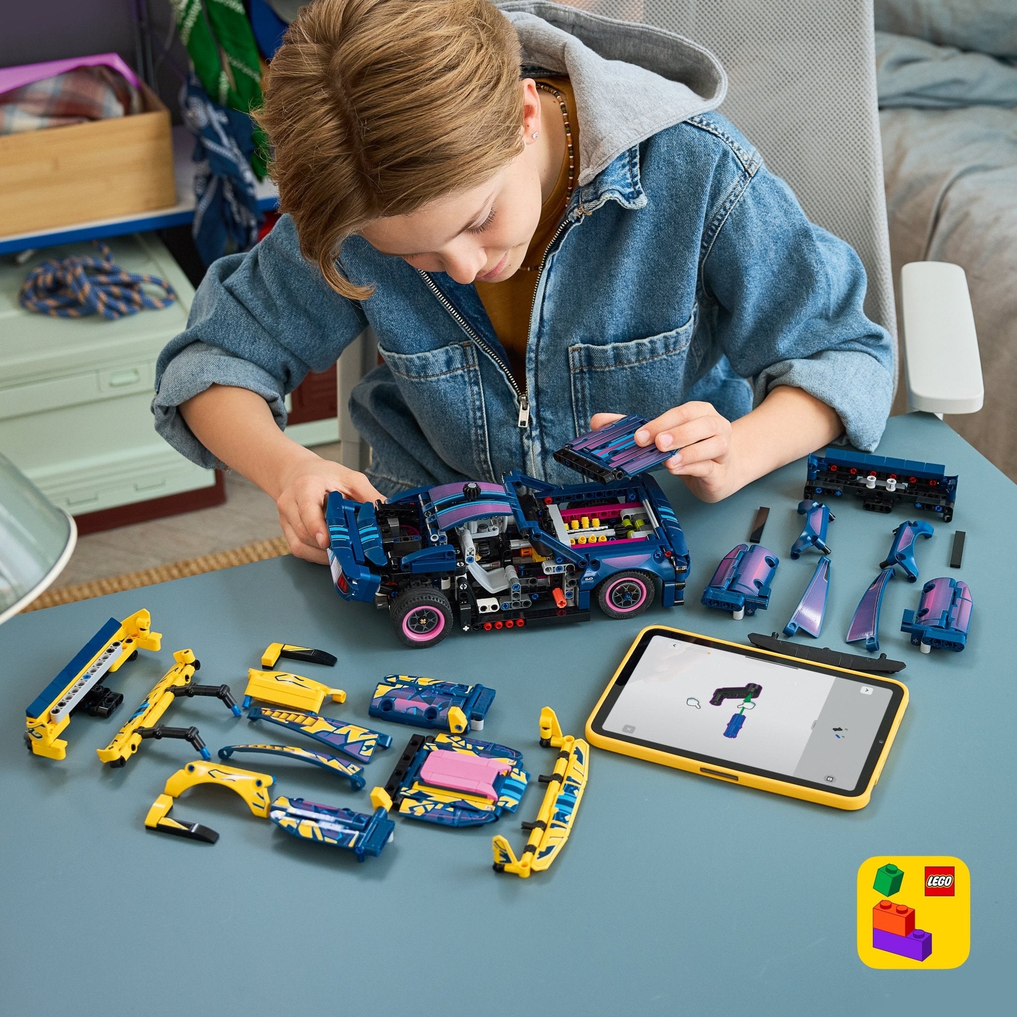 LEGO® Technic Custom Garage Ford Mustang GT Car 42236 Toy - Image 3