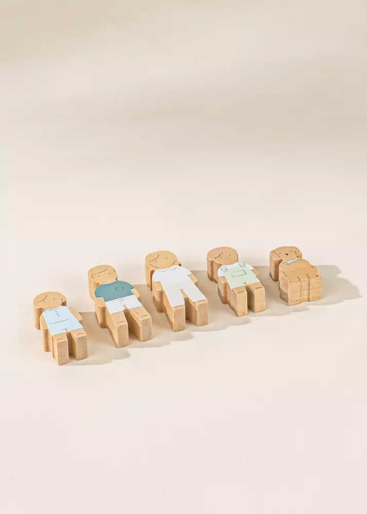 Coco Village Set of 5 Family Wooden Dollhouse characters Soap - Image 18