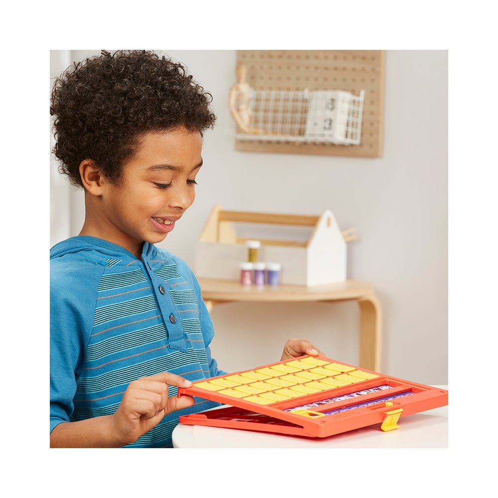 Hasbro Guess Who 2.0 Puzzle - Image 7