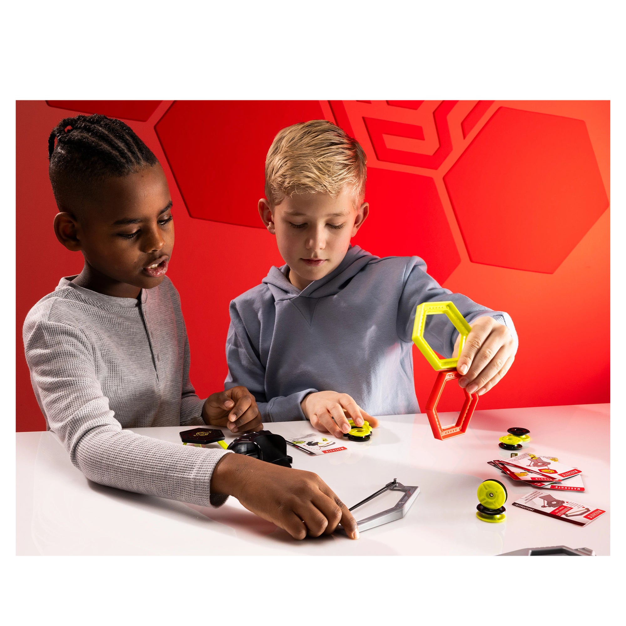 Fat Brain Magshuto Stunt Park Toy - Image 12