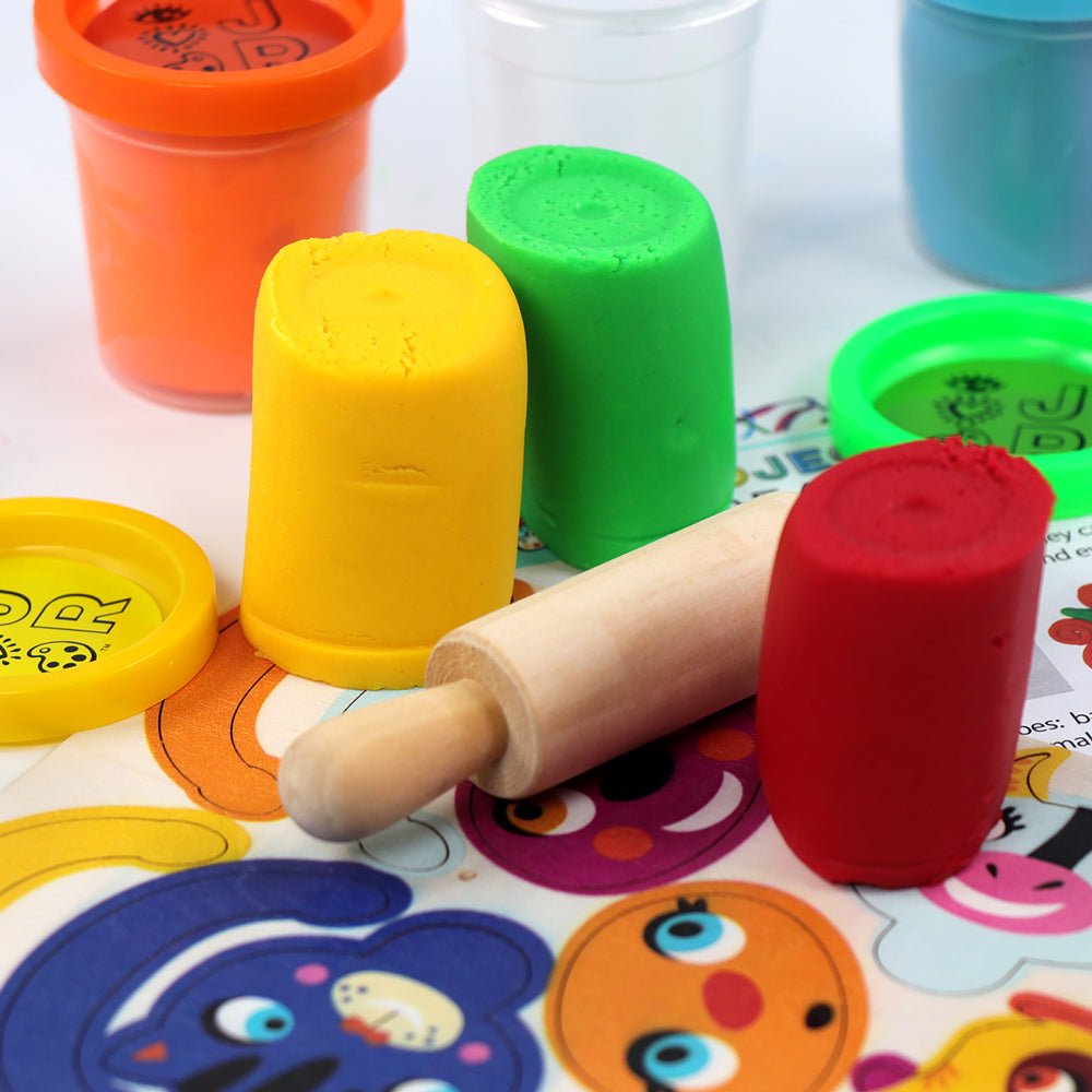 Bright Stripes JR 6 Doughs + Wooden Roller - Image 3
