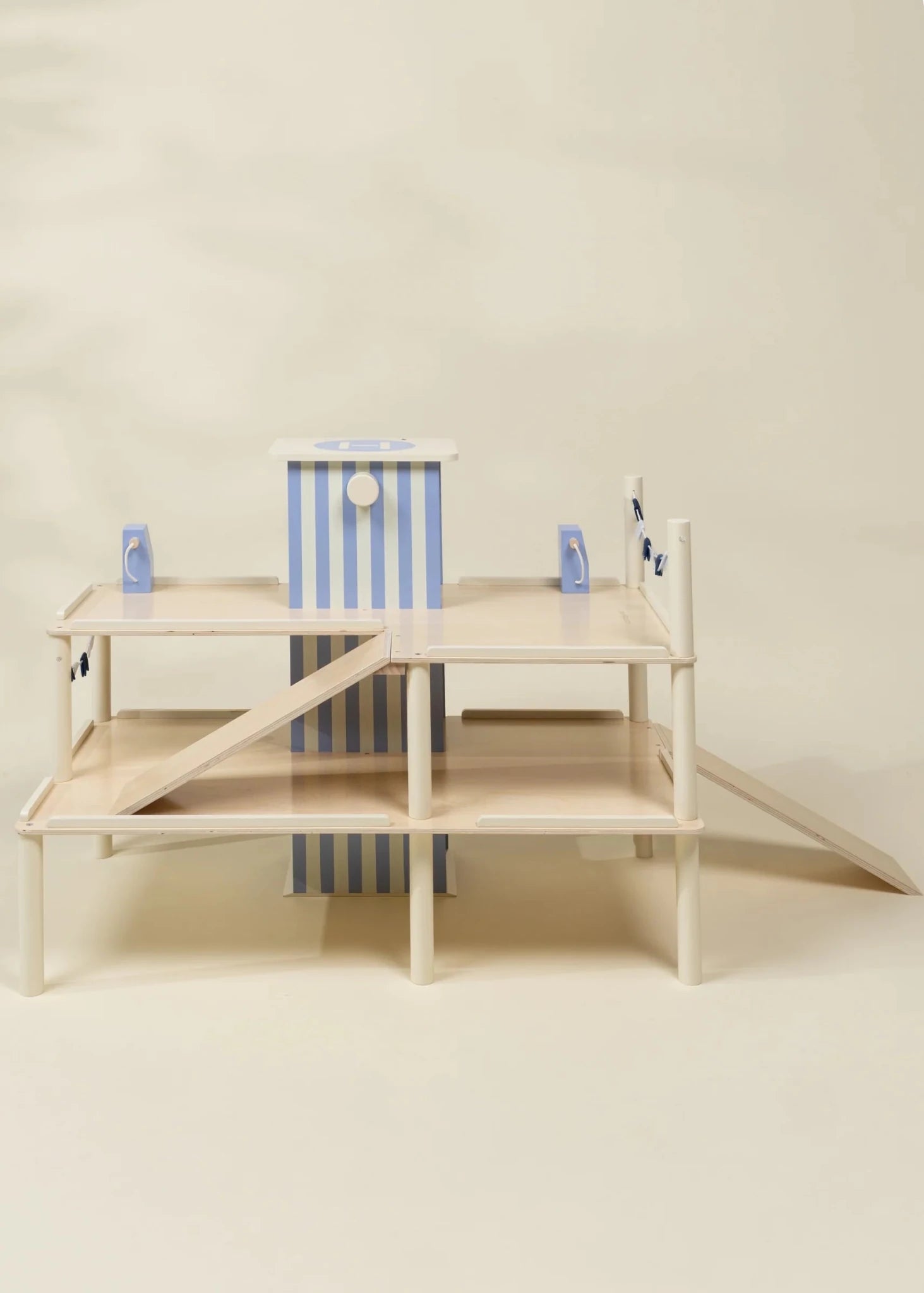 Coco Village Oversized Wooden Parking Garage Playset Toy - Image 4