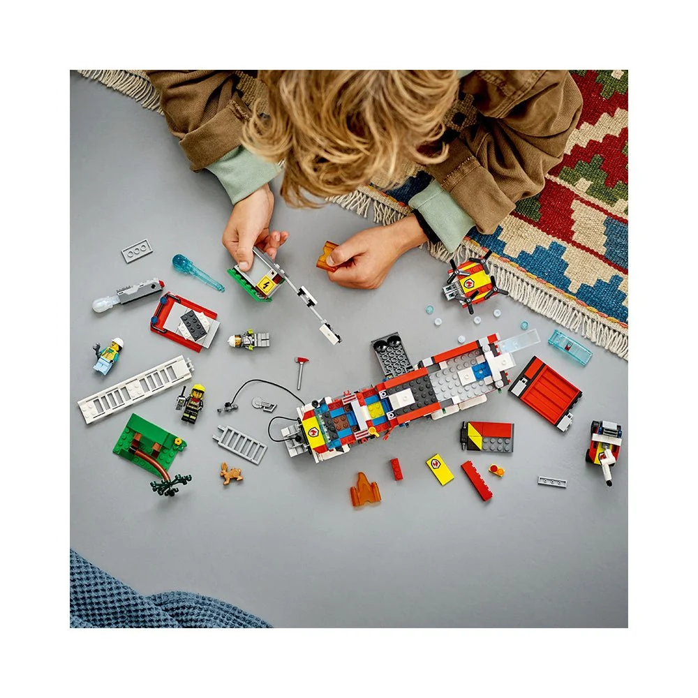 LEGO® City Fire Command Truck Toy - Image 5