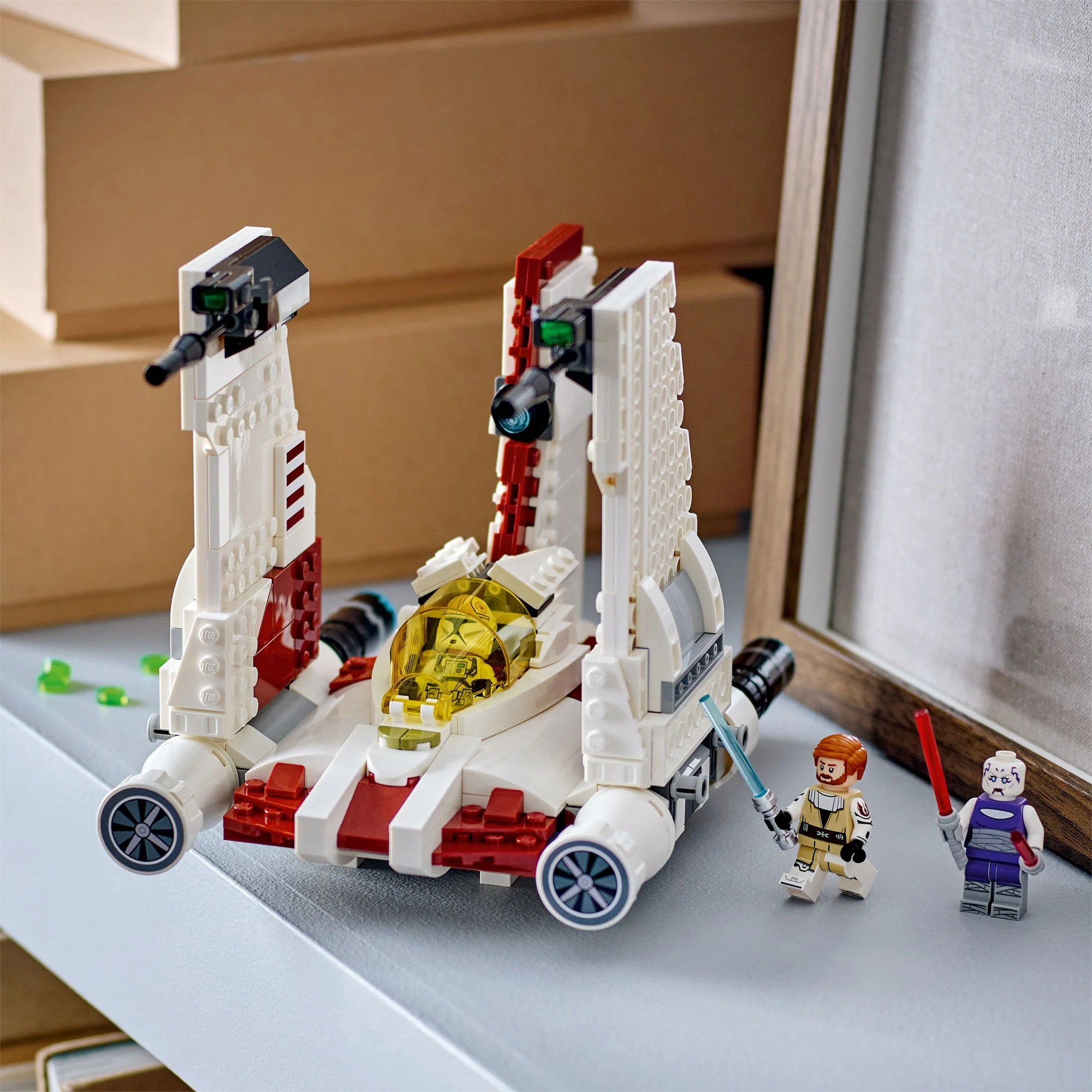 LEGO® Star WarsTM V-19 Torrent Starfighter 75432 Toy - Image 4