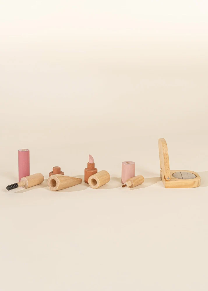 Coco Village Wooden Beauty Set Soap - Image 6
